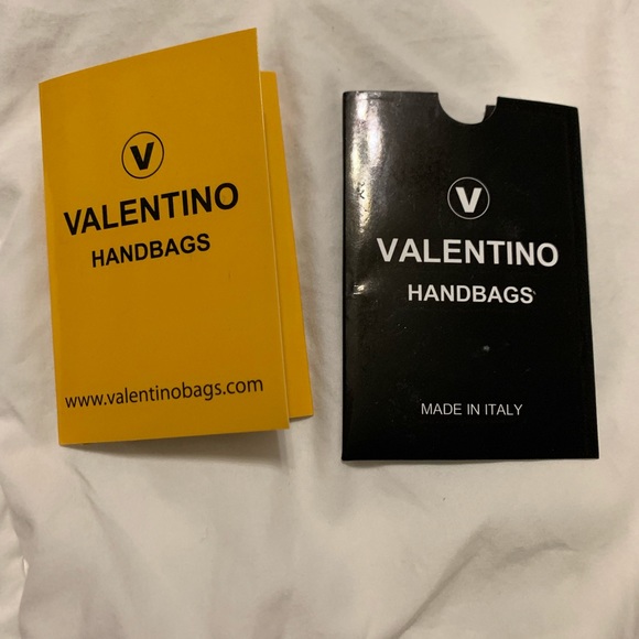 Valentino cross body hand bag - Picture 3 of 3